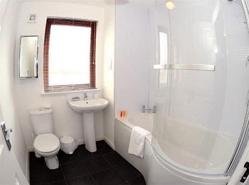 Aberdeen Serviced Apartments - Bloomfield Exterior photo